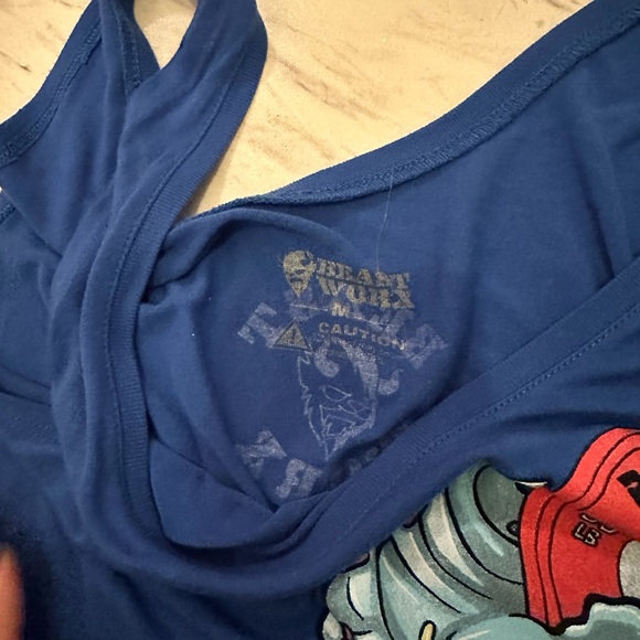 Cropped workout tank - Picture 3 of 3